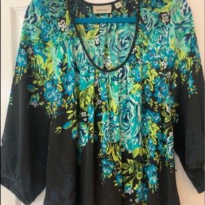 Fabulous ladies Blouse top 18-20 Avenue
